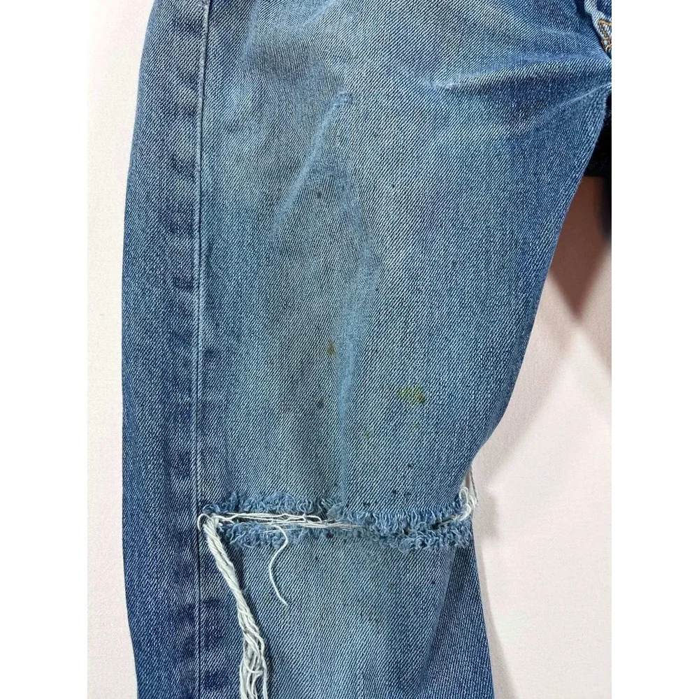 Levis 501 Original Fit Distressed Jeans Blue Button Fly 31x30 Paint Splatter